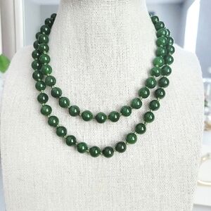 VINTAGE Green Gemstone Gold Tone Necklace